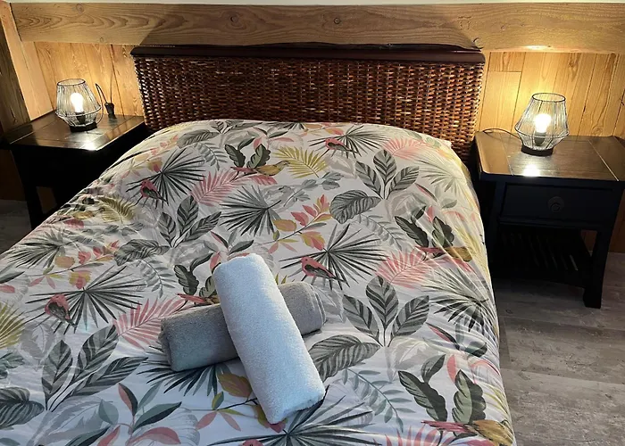 펜션 De Charme Pour 6 Pers., Proche Ski, Wifi, Parking, Animaux Admis - Fr-1-589-683 코르니몽