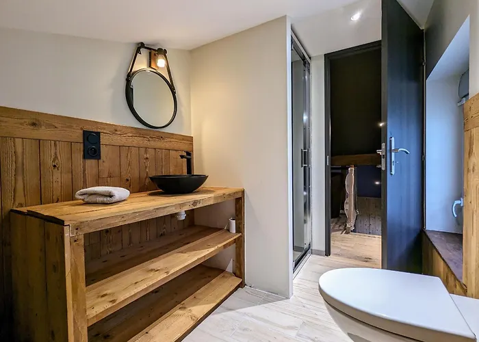 펜션 De Charme Pour 6 Pers., Proche Ski, Wifi, Parking, Animaux Admis - Fr-1-589-683 코르니몽